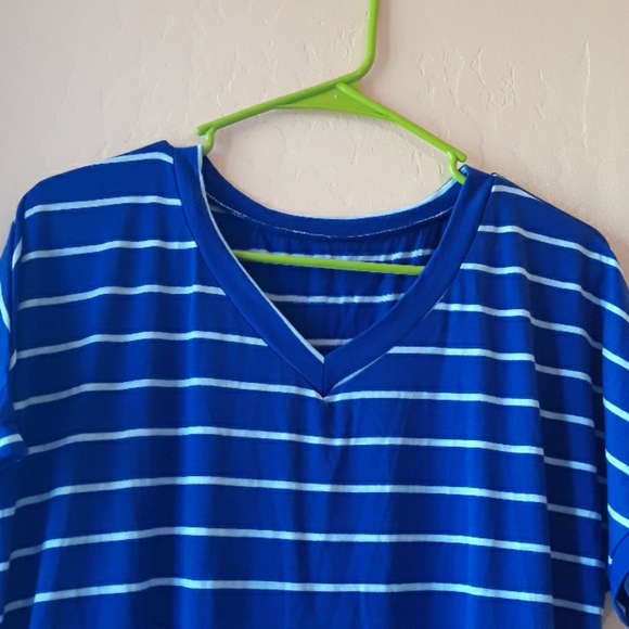 Woman’s T-shirt dress - Picture 2 of 7